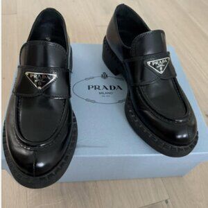 PRADA Chocolate Brushed Leather Loafer Black Size 38